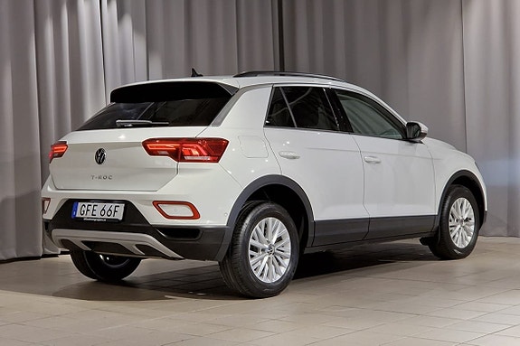 Volkswagen T-Roc 4 of 14