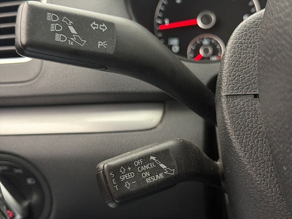 Volkswagen Sharan 29 of 30