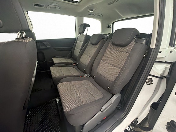 Volkswagen Sharan 17 of 30