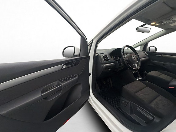 Volkswagen Sharan 10 of 30