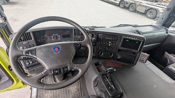 Scania P310 Liftdumper Fina däck Kraftuttag 10 of 12