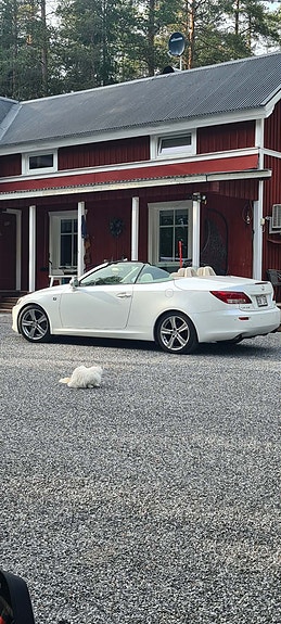 Lexus IS250C 6 of 7