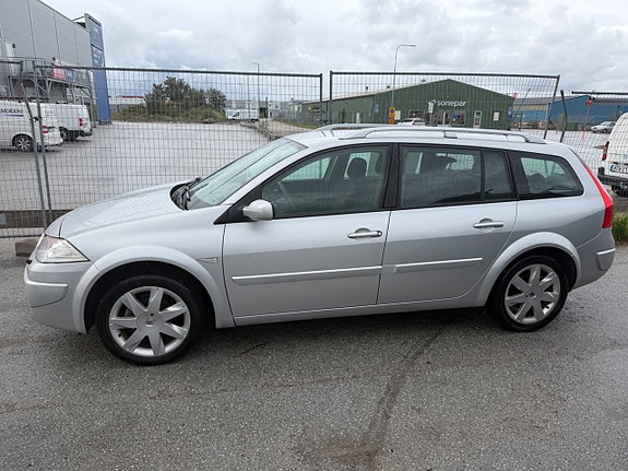 Renault Megane 17 of 28