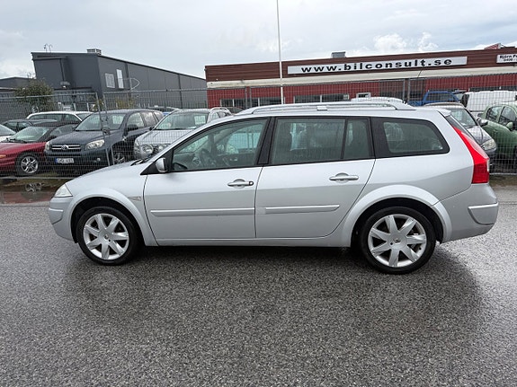 Renault Megane 12 of 28