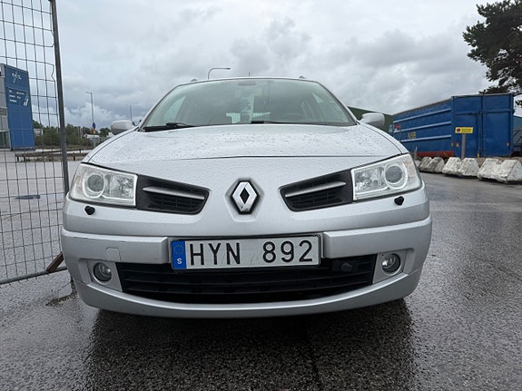 Renault Megane 27 of 28