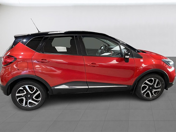 Renault Captur 6 of 24
