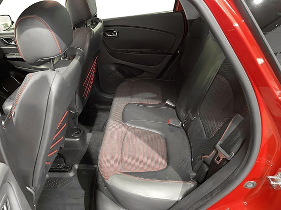 Renault Captur 14 of 24