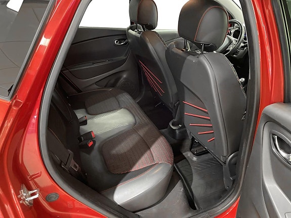 Renault Captur 21 of 24