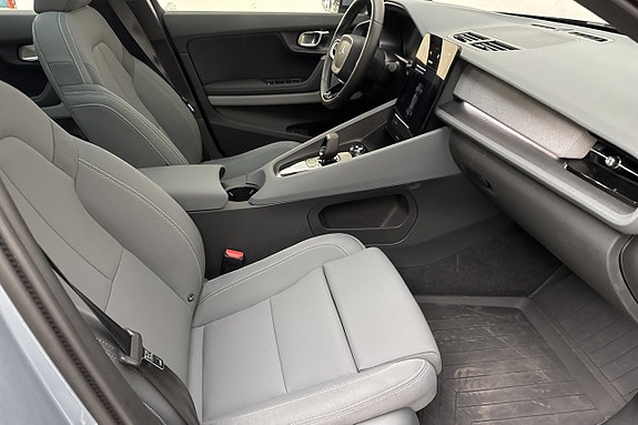 Polestar 2 8 of 23