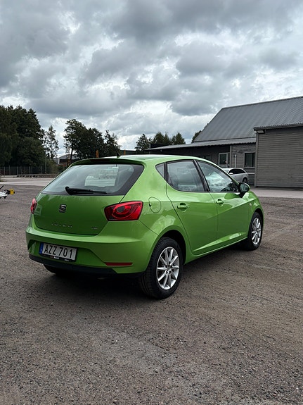 Seat Ibiza 3 of 6