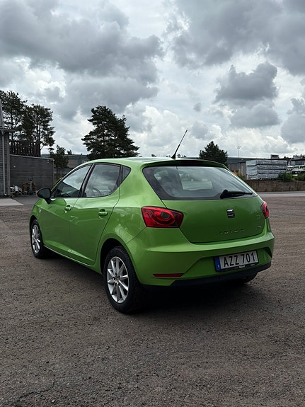 Seat Ibiza 4 of 6