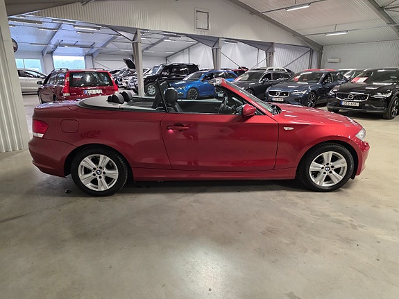 BMW 118i 5 of 11