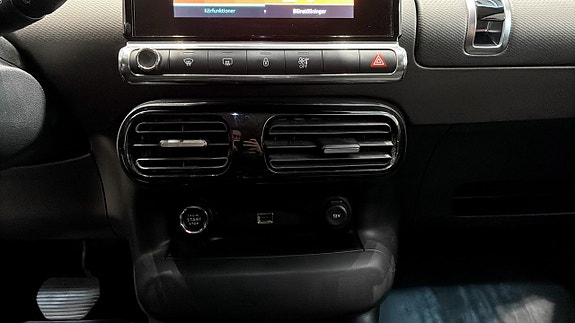 Citroen C4 Cactus 22 of 25