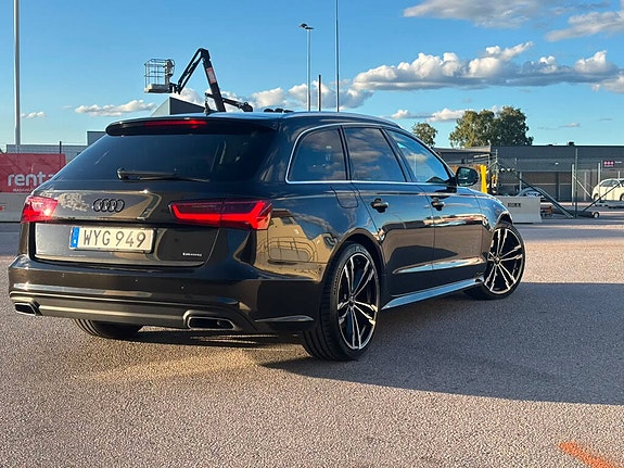 Audi A6 2 of 12