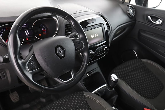 Renault Captur 12 of 30