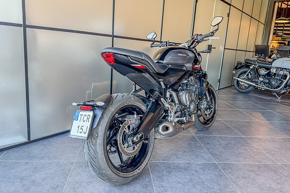 Triumph Trident 660 4 of 5