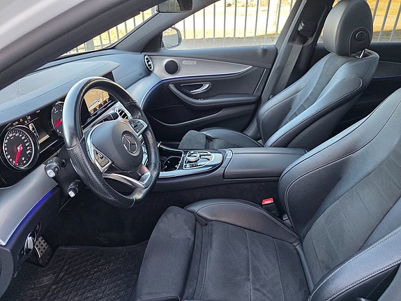 Mercedes-Benz E220 d 7 of 10
