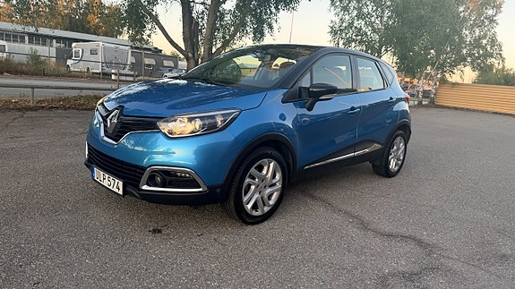 Renault Captur 2 of 18