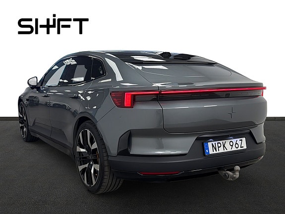 Polestar 4 5 of 19