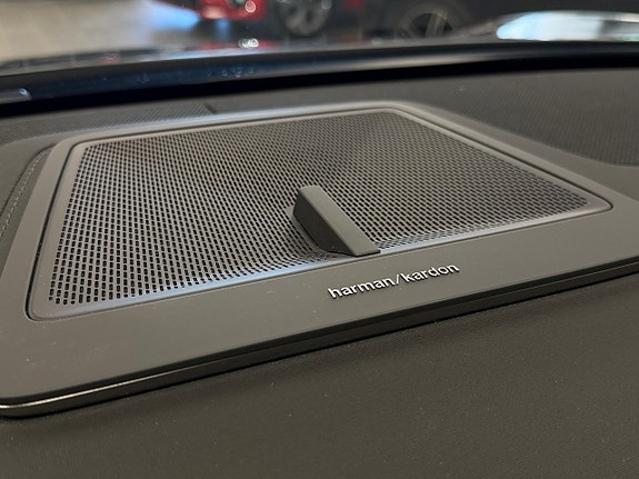 Polestar 4 15 of 19