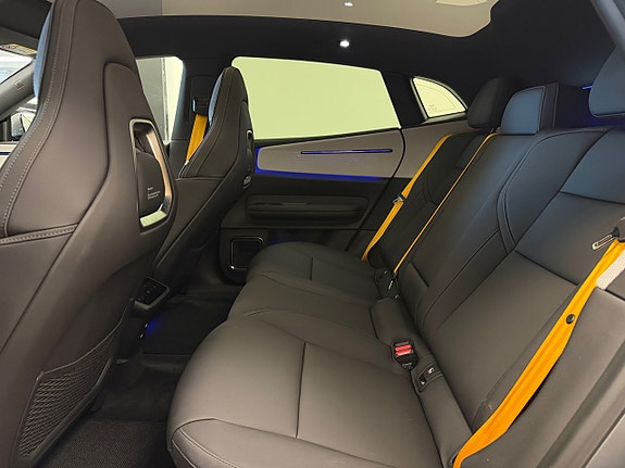 Polestar 4 17 of 19