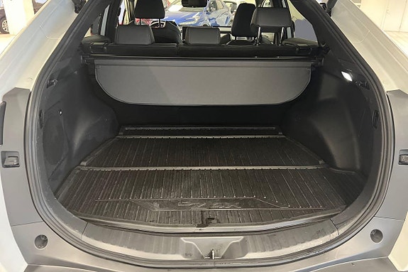 Toyota bZ4X 12 of 26