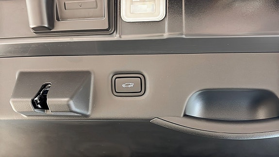 Hyundai Ioniq 5 14 of 21