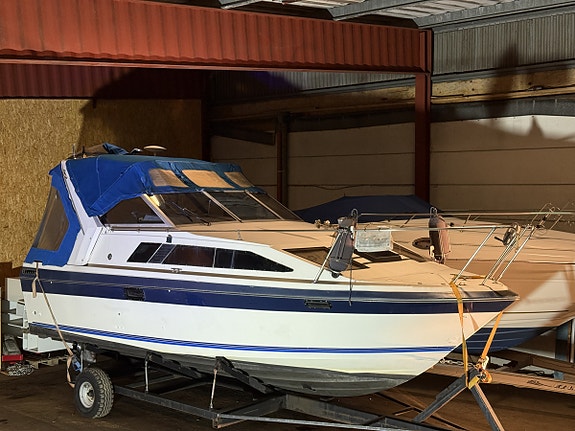 Bayliner 2550 Widebody V8 315 hk – välutrustad – 99 000 kr 29 of 30