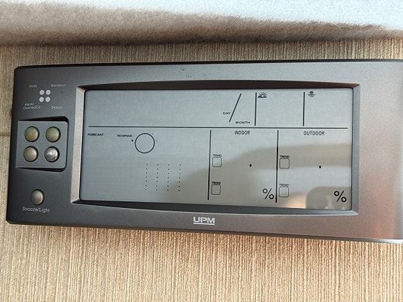 Bayliner 2550 Widebody V8 315 hk – välutrustad – 99 000 kr 14 of 30
