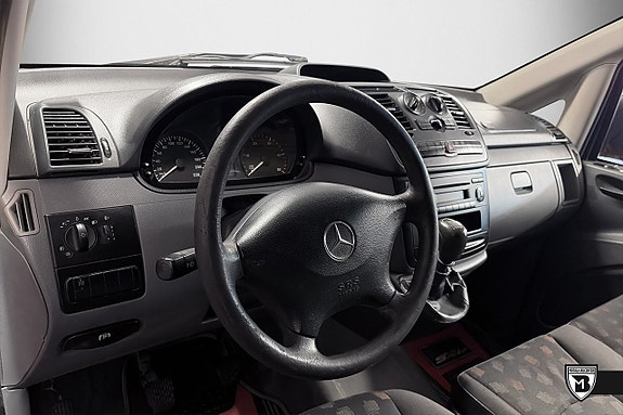 Mercedes-Benz Vito 109 9 of 12