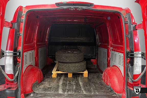 Mercedes-Benz Vito 109 12 of 12