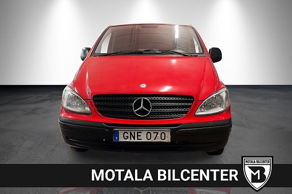 Mercedes-Benz Vito 109 2 of 12