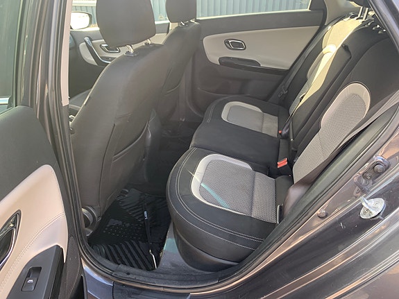 Kia Ceed 11 of 12
