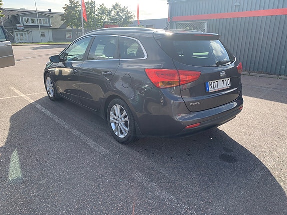 Kia Ceed 8 of 12