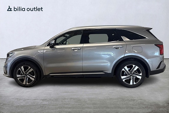 Kia Sorento 6 of 30