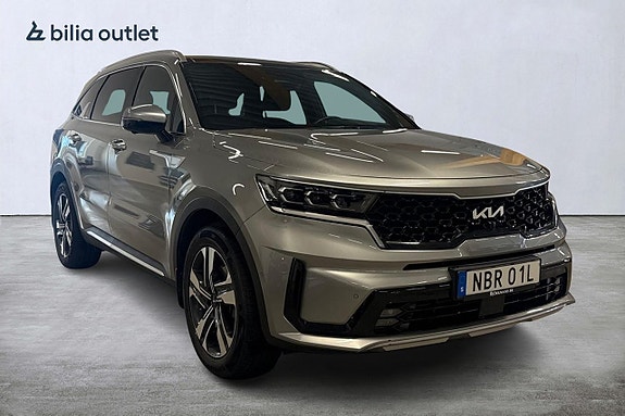 Kia Sorento 4 of 30