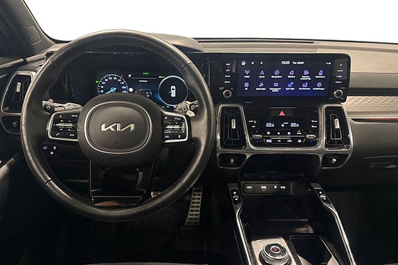 Kia Sorento 10 of 30