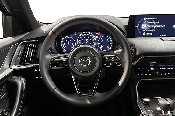 Mazda CX-80 12 of 30