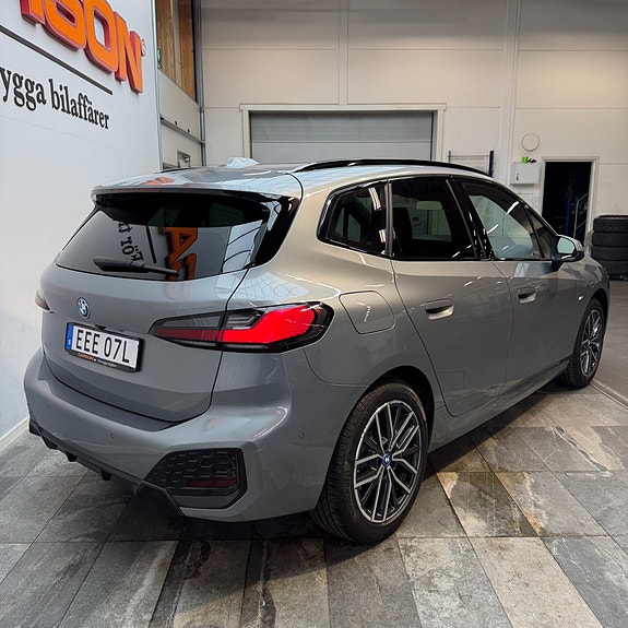 BMW 225e 4 of 12