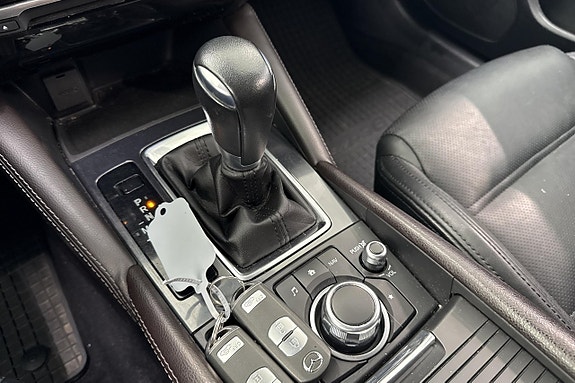 Mazda 6 12 of 12