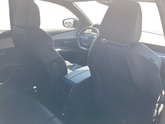 Peugeot 3008 12 of 15