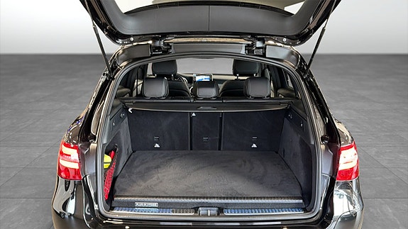 Mercedes-Benz GLC350 e 10 of 21