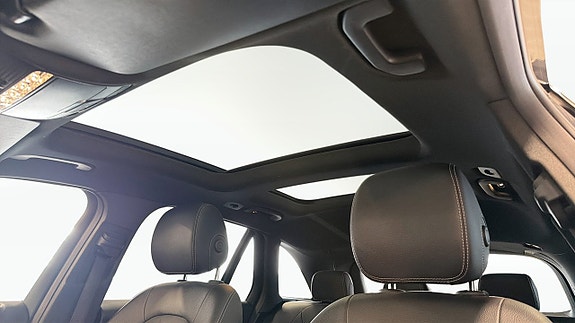 Mercedes-Benz GLC350 e 13 of 21