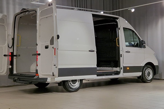 Volkswagen Crafter 35 4 of 12