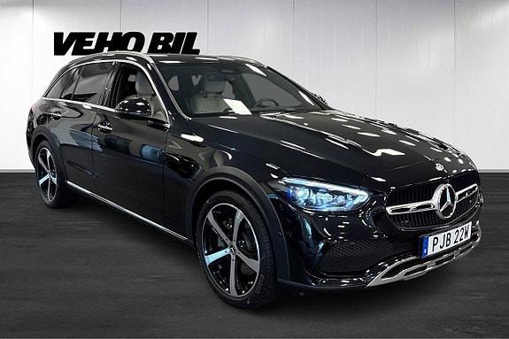 Mercedes-Benz C220 d 2 of 26