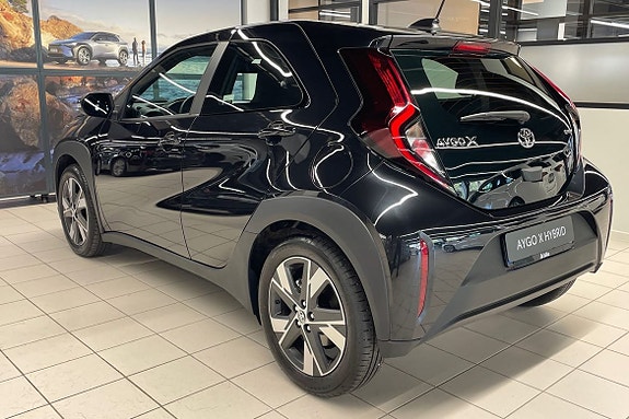 Toyota Aygo X 2 of 21