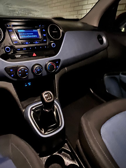Hyundai i10 9 of 9