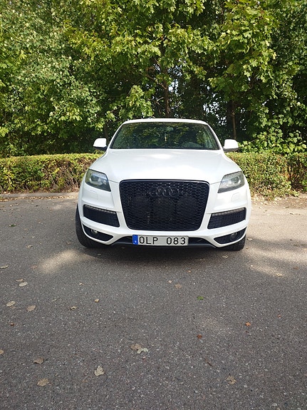 Audi Q7 8 of 9