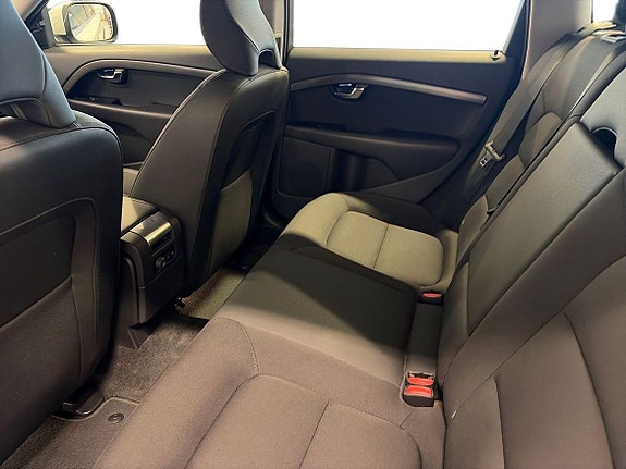 Volvo XC70 7 of 13