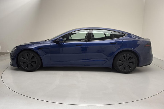 Tesla Model S 2 of 20